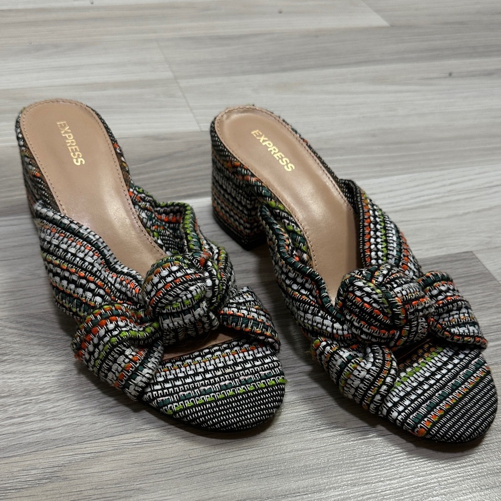 Express Women's Fabric Open Toe Knotted Bow Sandal Size 8